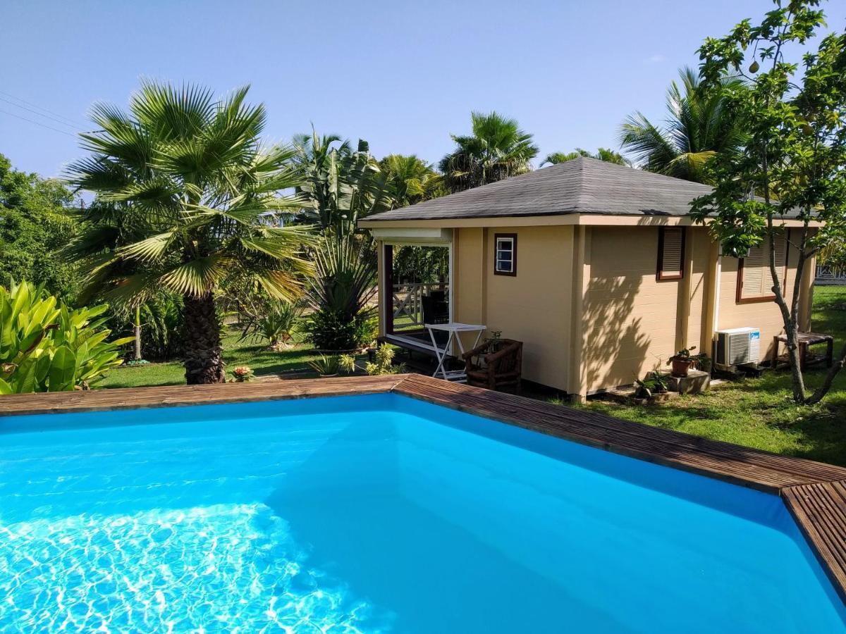 Villa & Bungalow Fleur De Coco Sainte-Anne  Exterior foto